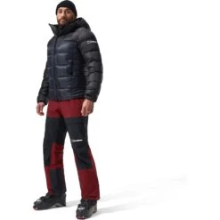 Berghaus MTN Arete Ultra Donsjas Met Capuchon Heren - Zwart/Zwart -Winkel Voor Buitensportartikelen berghaus mens mtn arete ultra down hoody black black 7 1312292