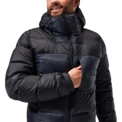 Berghaus MTN Arete Ultra Donsjas Met Capuchon Heren - Zwart/Zwart -Winkel Voor Buitensportartikelen berghaus mens mtn arete ultra down hoody black black 9 1312294
