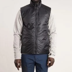 Lundhags Idu Light Vest - Zwart 900 -Winkel Voor Buitensportartikelen lundhags idu light vest black 7 1264999