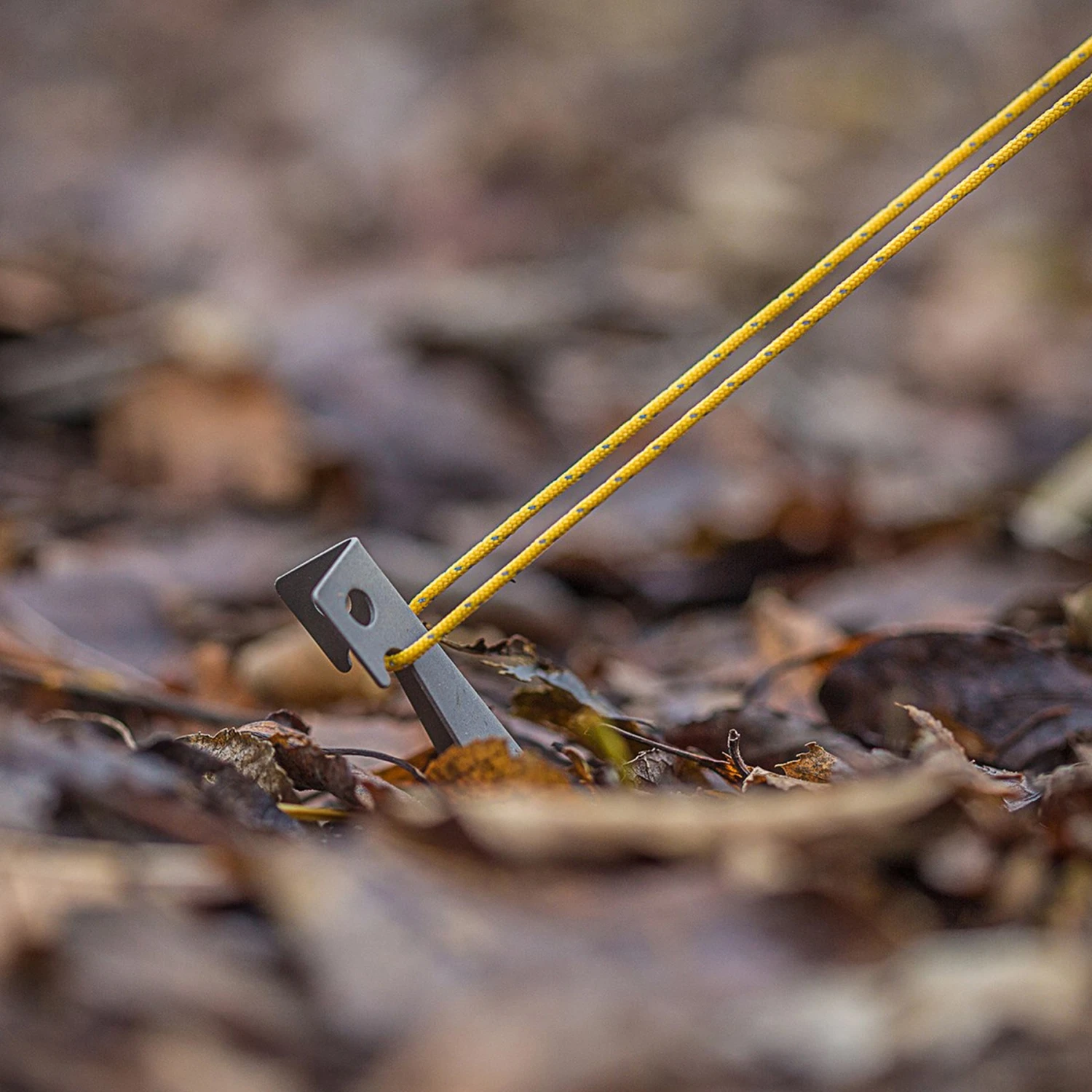 Nordisk Titanium V-Peg Tent Peg 15g - 2 Pcs. 4 Nordisk Titanium V-Peg Tent Peg 15g - 2 Pcs. - Afbeelding 2